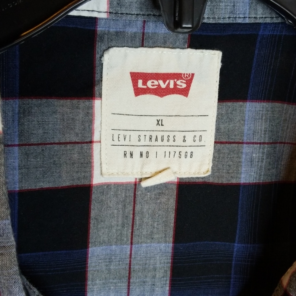 Levi's Blue Gray Plaid XL Men's Short Sleeve - Picture 2 of 4